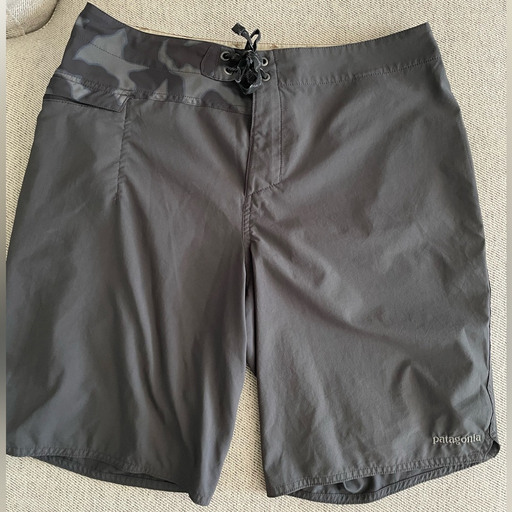Men’s Patagonia Board Short Size 33